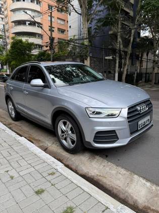 AUDI Q3 1.4 TFSI AMBIENTE GASOLINA 4P S TRONIC
